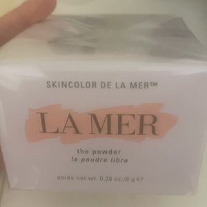 La Mer loose powder, NEW and sealed.